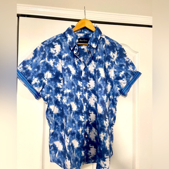 Robert Graham NWOT - Picture 1 of 7